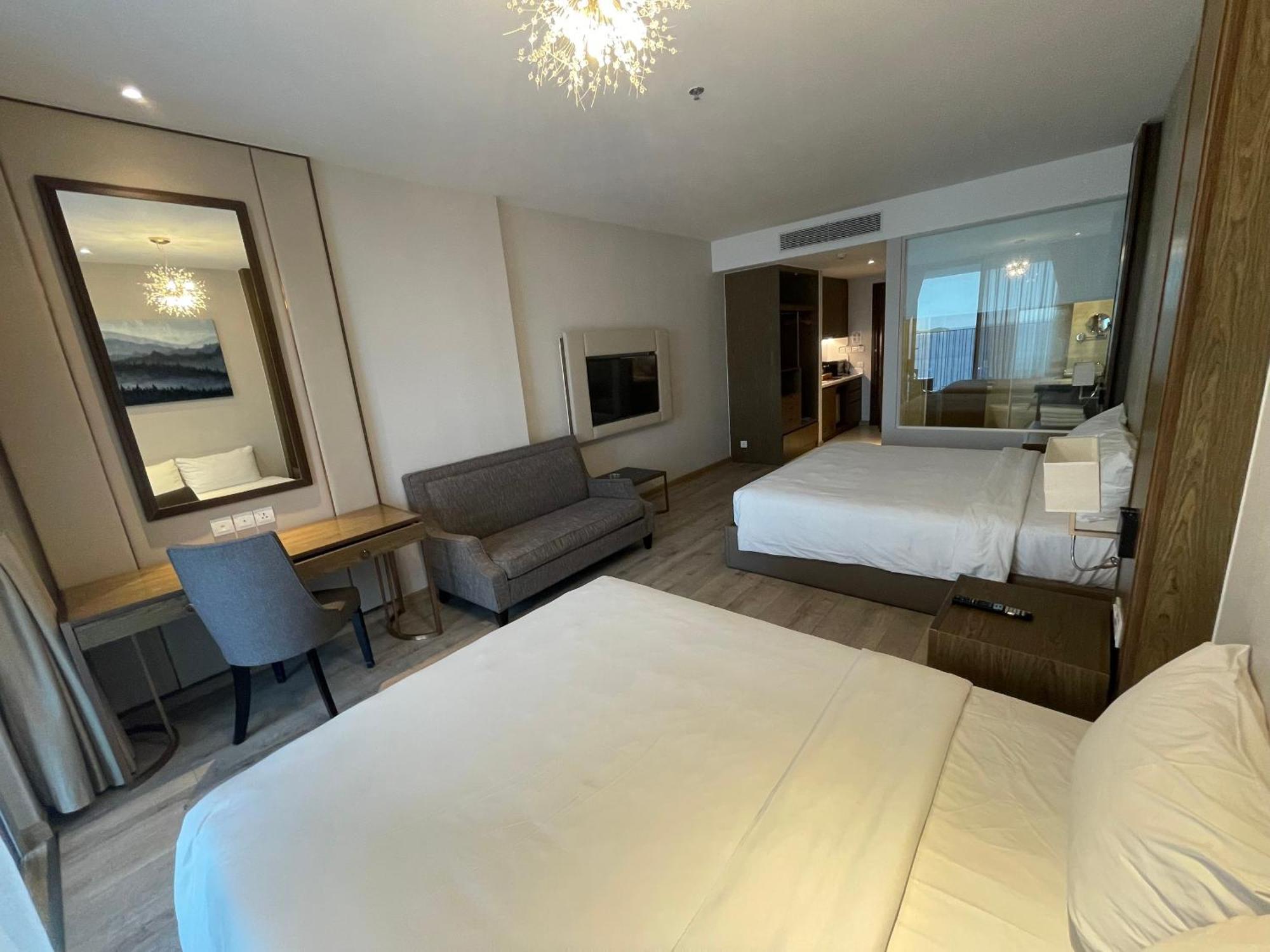 Panorama Condotel By Hlg Nha Trang Exteriör bild